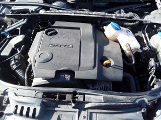 bontott AUDI A4 B7 Első Bölcső