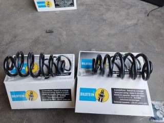 bontott AUDI A4 B7 Hátsó Rugó Pár