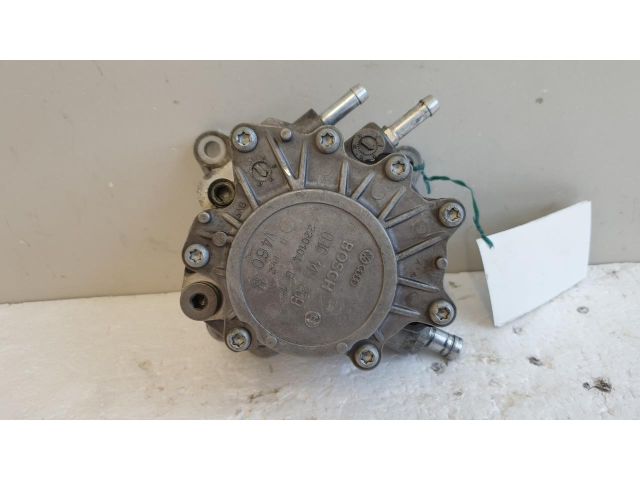 bontott AUDI A4 B7 Vákumpumpa