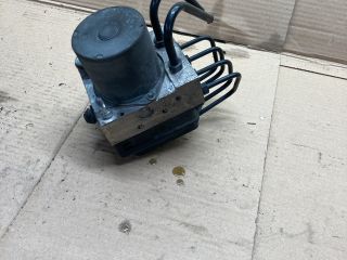 bontott AUDI A4 B7 ABS Kocka