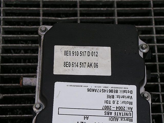 bontott AUDI A4 B7 ABS Kocka