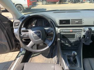 bontott AUDI A4 B7 ABS Kocka