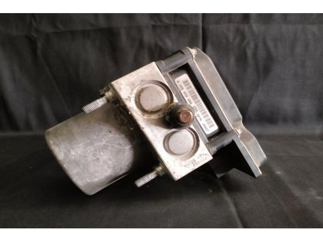 bontott AUDI A4 B7 ABS Kocka