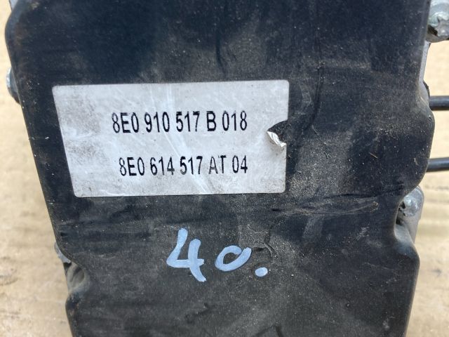 bontott AUDI A4 B7 ABS Kocka