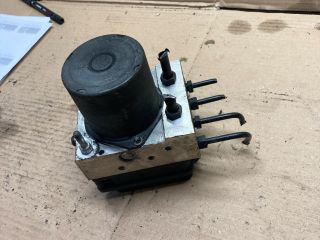 bontott AUDI A4 B7 ABS Kocka