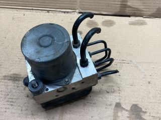 bontott AUDI A4 B7 ABS Kocka