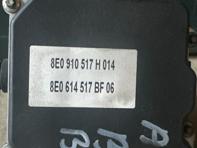 bontott AUDI A4 B7 ABS Kocka