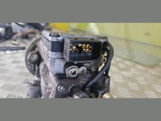 bontott AUDI A4 B7 Adagoló