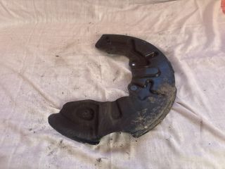 bontott AUDI A4 B7 Bal első Fék Porvédő Lemez