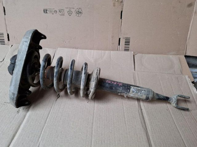 bontott AUDI A4 B7 Bal első Gólyaláb (Lengécsillapító, Rugó)