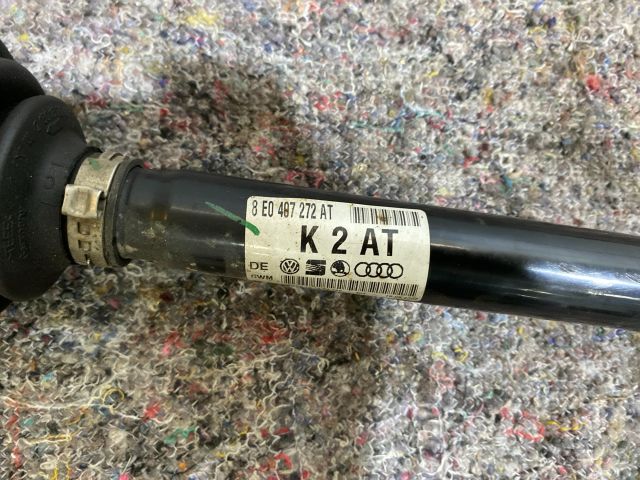 bontott AUDI A4 B7 Bal Féltengely