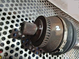 bontott AUDI A4 B7 Bal Féltengely