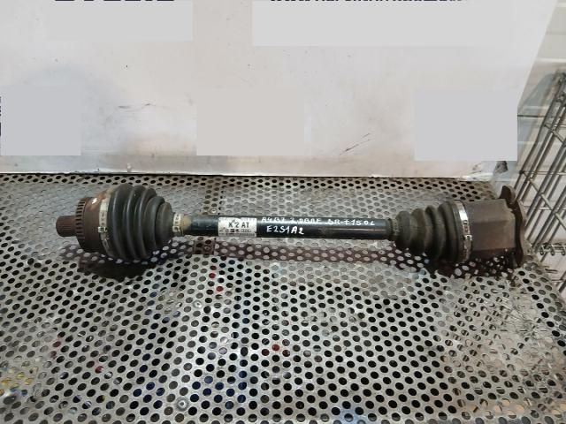 bontott AUDI A4 B7 Bal Féltengely