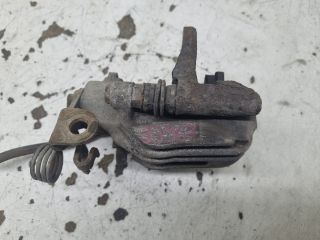 bontott AUDI A4 B7 Bal hátsó Féknyereg Munkahengerrel