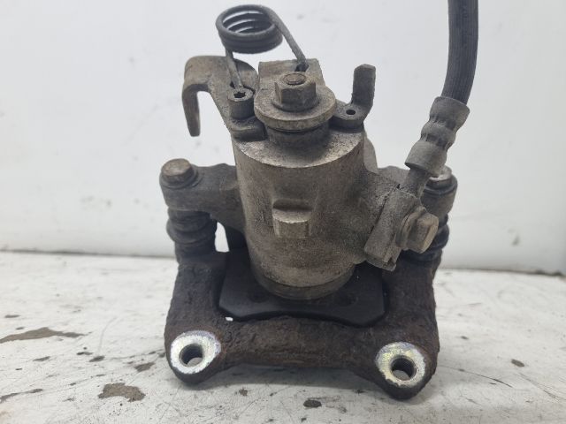 bontott AUDI A4 B7 Bal hátsó Féknyereg Munkahengerrel