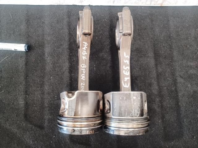 bontott AUDI A4 B7 Dugattyú