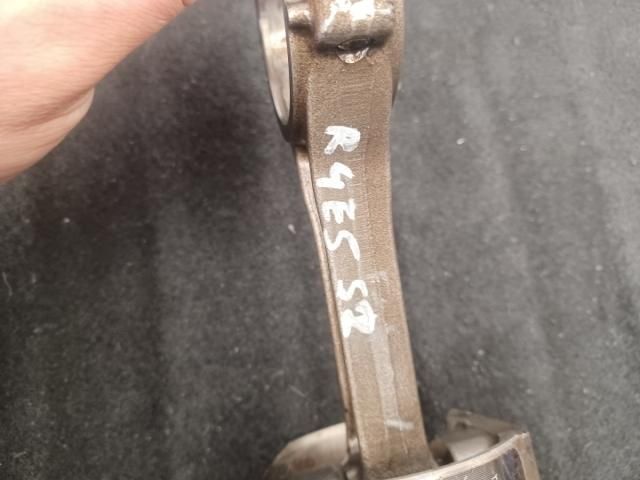 bontott AUDI A4 B7 Dugattyú