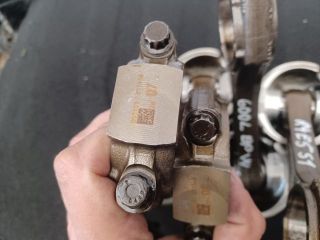 bontott AUDI A4 B7 Dugattyú