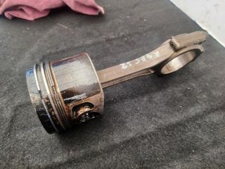 bontott AUDI A4 B7 Dugattyú