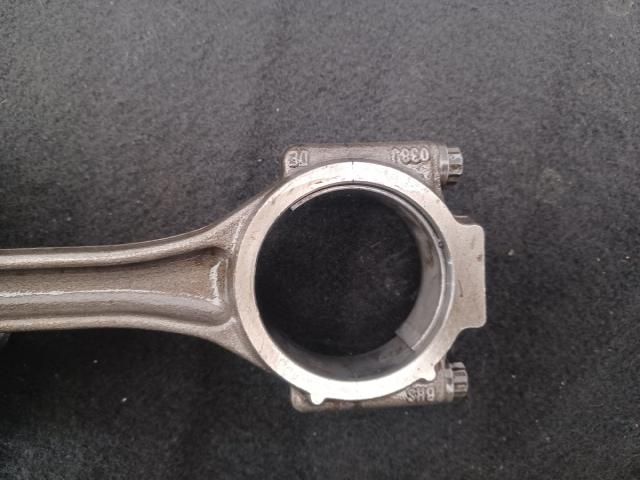 bontott AUDI A4 B7 Dugattyú