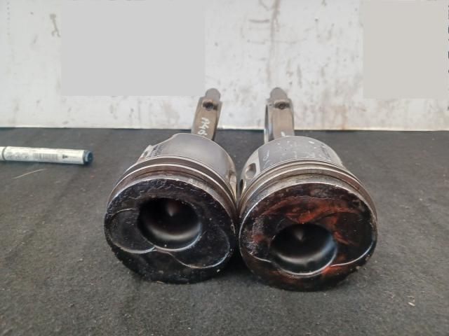 bontott AUDI A4 B7 Dugattyú