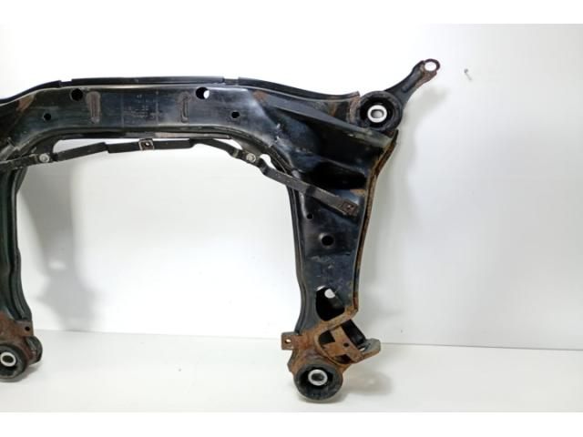 bontott AUDI A4 B7 Első Bölcső