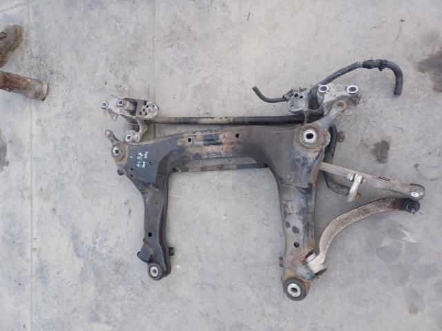 bontott AUDI A4 B7 Első Bölcső