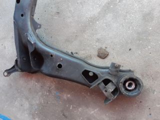 bontott AUDI A4 B7 Első Bölcső