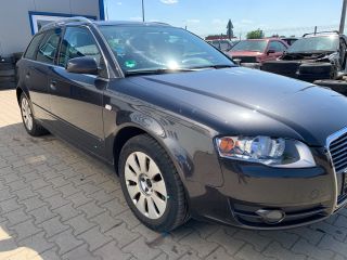 bontott AUDI A4 B7 Első Bölcső