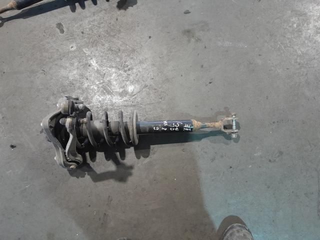 bontott AUDI A4 B7 Első Lengéscsillapító Pár