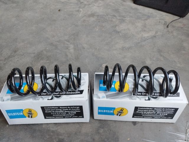 bontott AUDI A4 B7 Első Rugó Pár