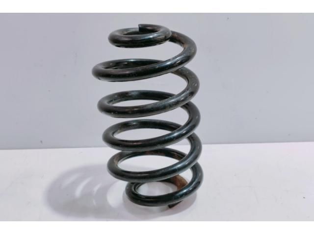 bontott AUDI A4 B7 Első Rugó