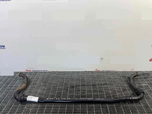 bontott AUDI A4 B7 Első Vízszintes Stabilizátor Rúd