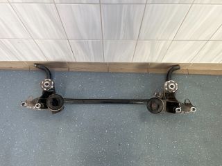 bontott AUDI A4 B7 Első Vízszintes Stabilizátor Rúd