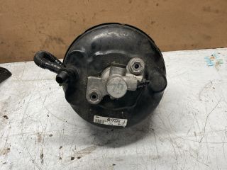 bontott AUDI A4 B7 Fékrásegítő