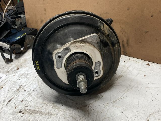 bontott AUDI A4 B7 Fékrásegítő