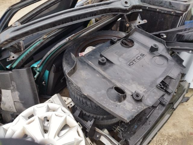 bontott AUDI A4 B7 Felső Motorburkolat