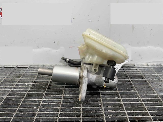 bontott AUDI A4 B7 Főfékhenger