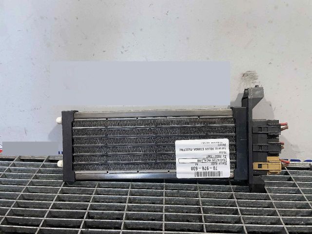 bontott AUDI A4 B7 Fűtőradiátor