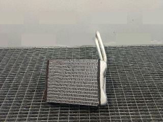 bontott AUDI A4 B7 Fűtőradiátor