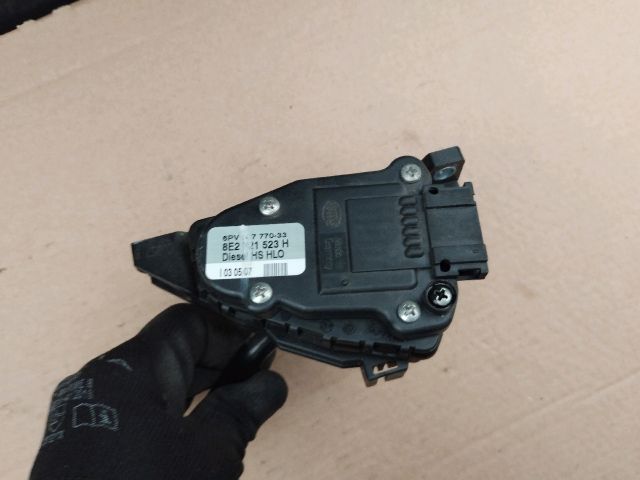 bontott AUDI A4 B7 Gázpedál (Elektromos)