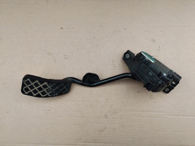 bontott AUDI A4 B7 Gázpedál (Elektromos)