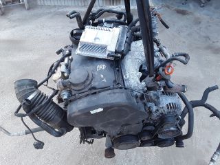 bontott AUDI A4 B7 Generátor Tartó Bak