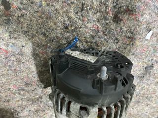 bontott AUDI A4 B7 Generátor