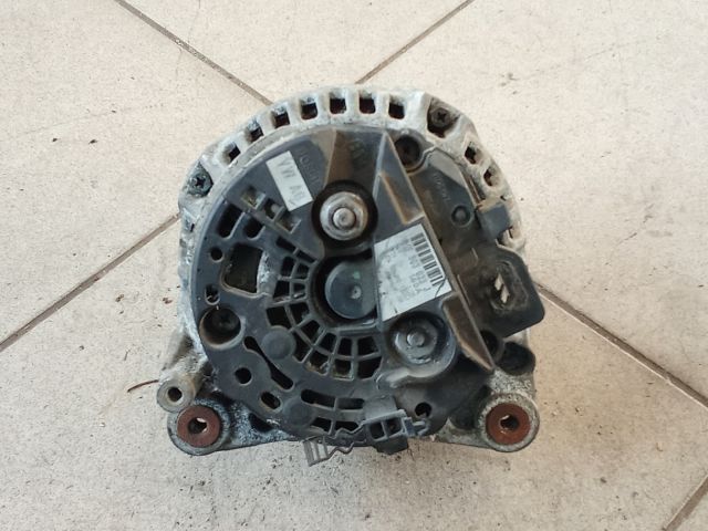 bontott AUDI A4 B7 Generátor