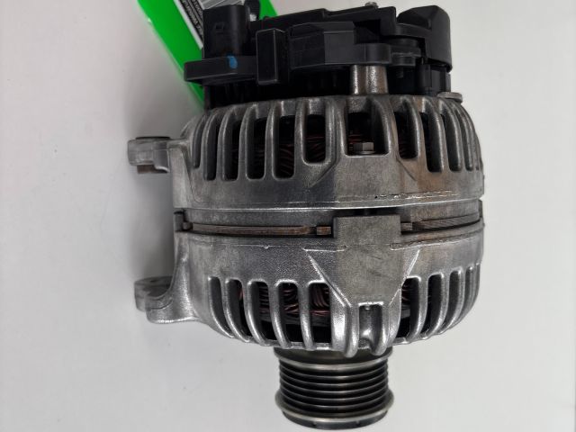 bontott AUDI A4 B7 Generátor