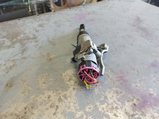 bontott AUDI A4 B7 Gyújtáskapcsoló Házzal