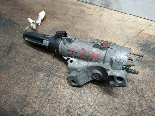 bontott AUDI A4 B7 Gyújtáskapcsoló Házzal