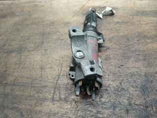 bontott AUDI A4 B7 Gyújtáskapcsoló Házzal