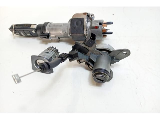 bontott AUDI A4 B7 Gyújtáskapcsoló